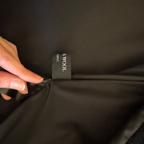 NWT Size 6 Cinzia Rocca Navy Wool and Alpaca Coat with Inverted Notch Collar - Picture 6 of 6